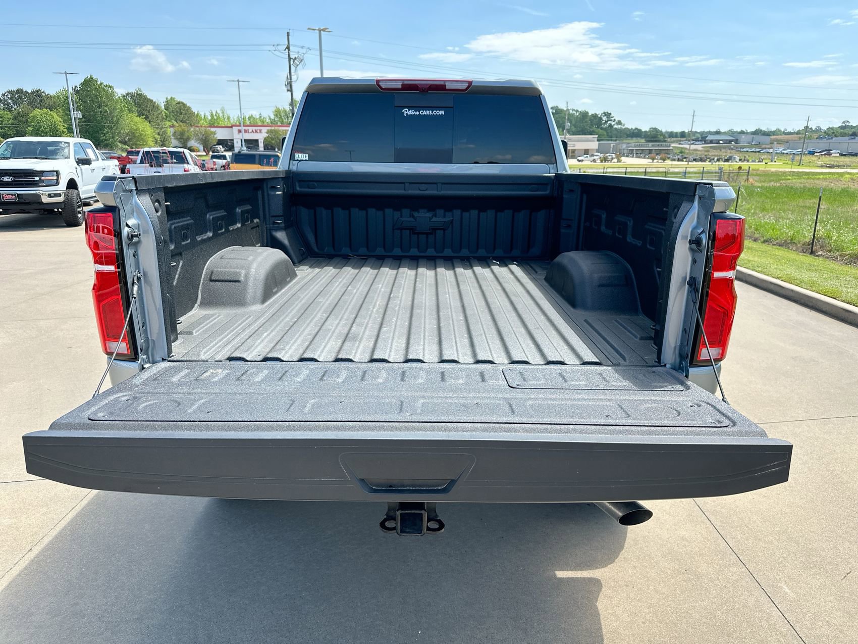 Used 2025 Chevrolet Silverado 2500 LTZ w/ LTZ Plus Package AWD/4WD image 24