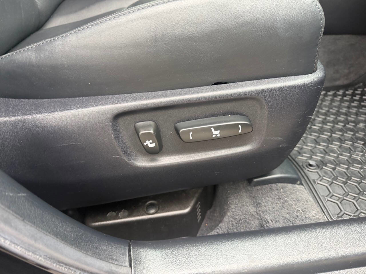 Used 2010 Lexus HS 250h FWD image 33