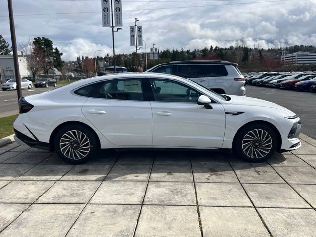 New 2026 Hyundai Sonata Limited image 8