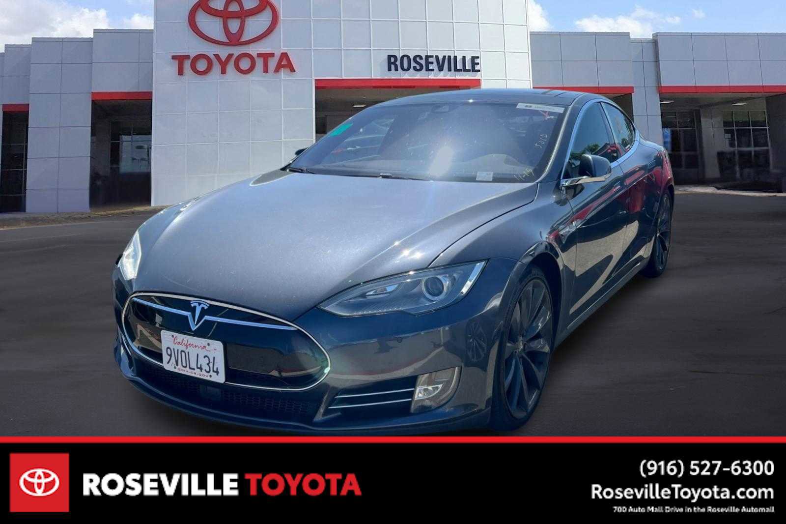 Used 2015 Tesla Model S 85D image 1