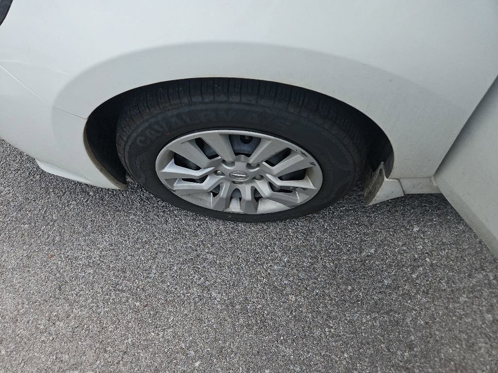 Used 2016 Nissan Altima 2.5 S FWD image 13