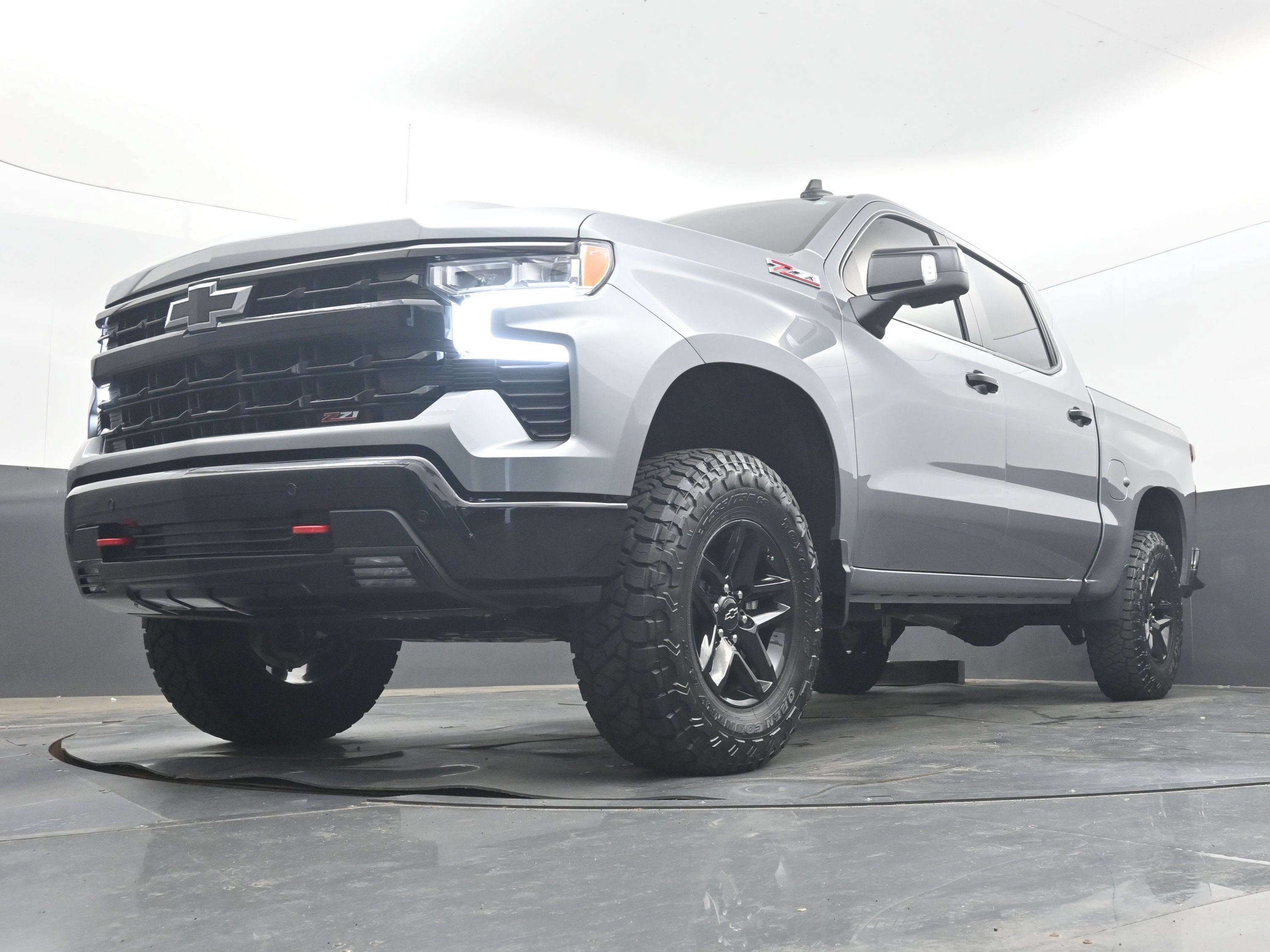 Used 2026 Chevrolet Silverado 1500 LT Trail Boss w/ LT Trail Boss Premium Package AWD/4WD image 24