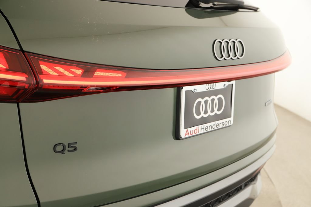 New 2025 Audi Q5 Prestige image 29