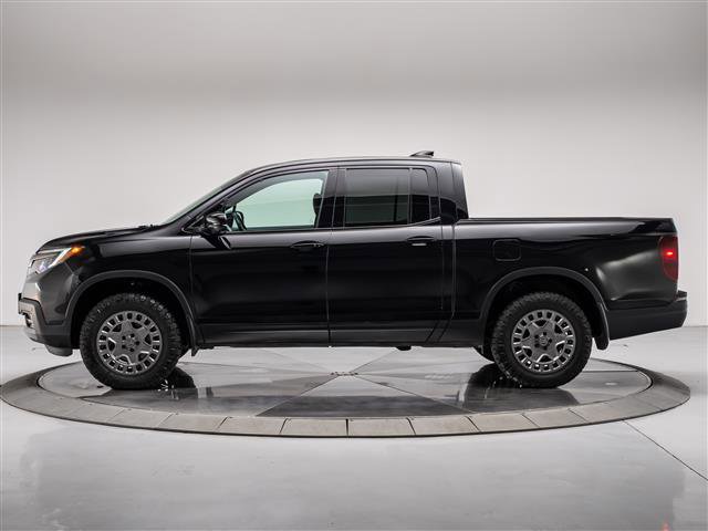 Used 2019 Honda Ridgeline Black Edition image 2