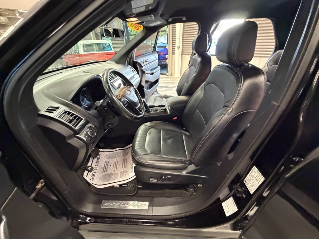 Used 2017 Ford Explorer Limited AWD/4WD image 58