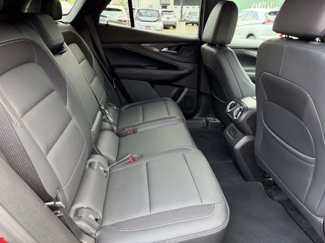 Used 2024 Chevrolet Blazer EV LT AWD/4WD image 13