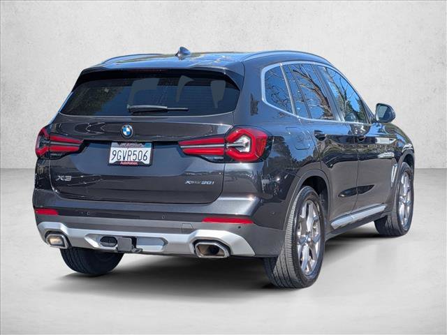 Used 2023 BMW X3 xDrive30i w/ Premium Package AWD/4WD image 5