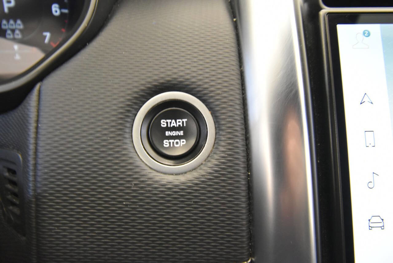 Used 2022 Land Rover Discovery HSE R-Dynamic image 34