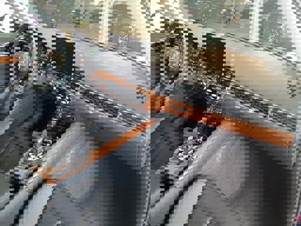 Used 2022 Audi A4 2.0T Premium w/ Convenience Package image 22