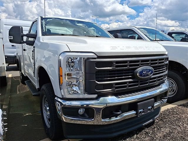 New 2023 Ford F250 XL w/ XL Driver Assist Package AWD/4WD image 2