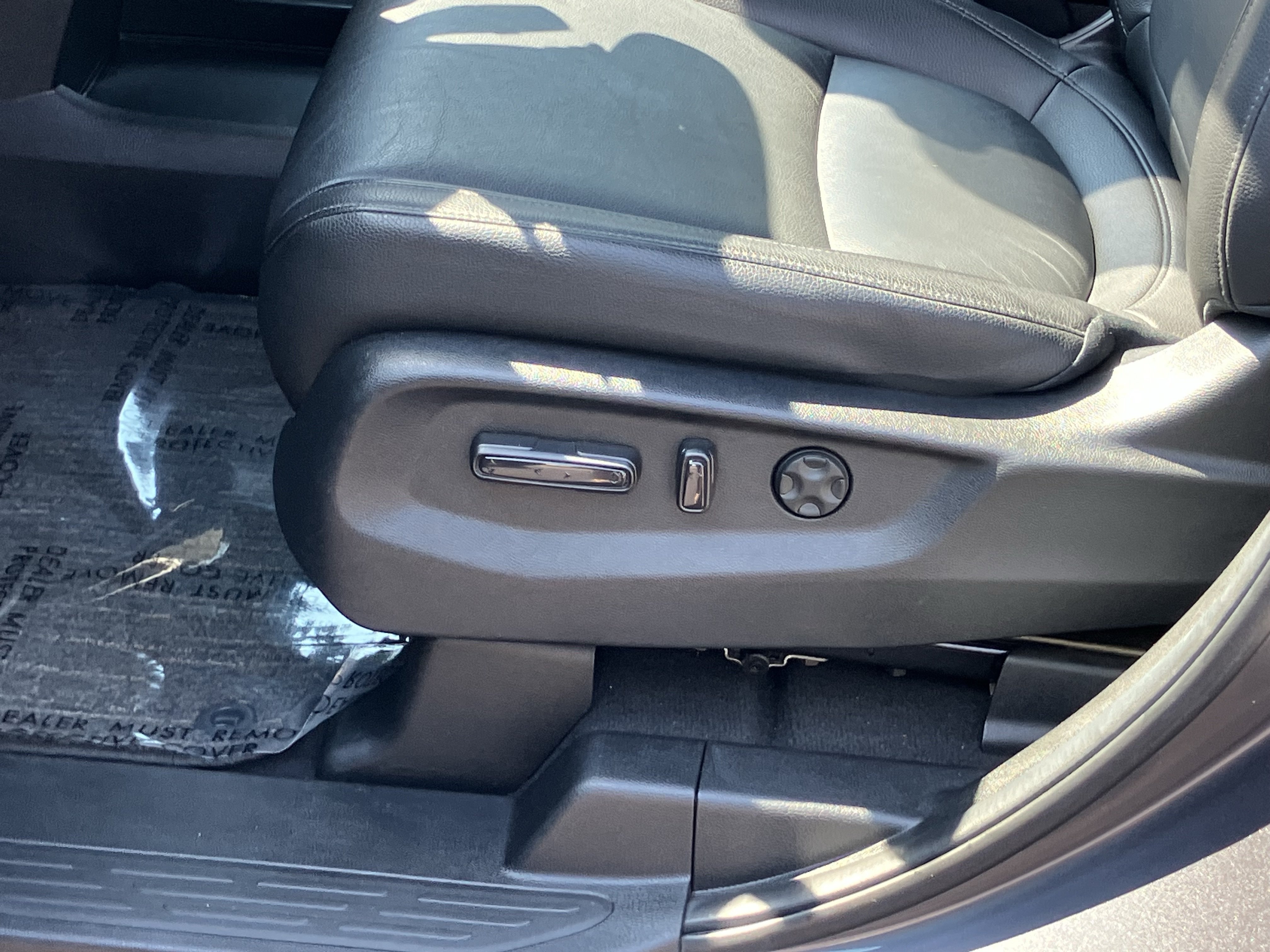 Used 2025 Honda Odyssey EX-L image 17