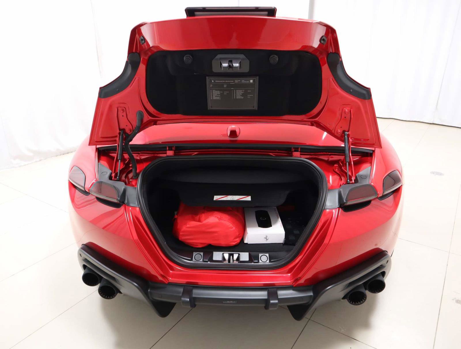 Certified 2025 Ferrari Roma Spider image 22