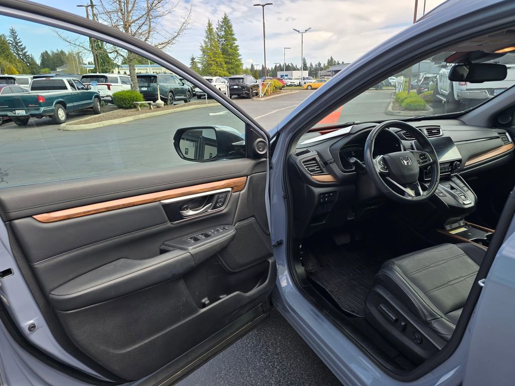 Used 2021 Honda CR-V Touring image 7