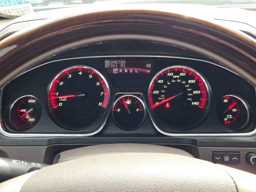 Used 2014 GMC Acadia Denali image 15