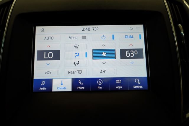 Used 2020 Ford Edge Titanium w/ Equipment Group 301A image 40