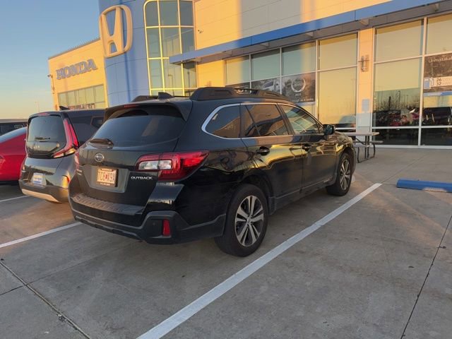 Used 2019 Subaru Outback 2.5i Limited image 4