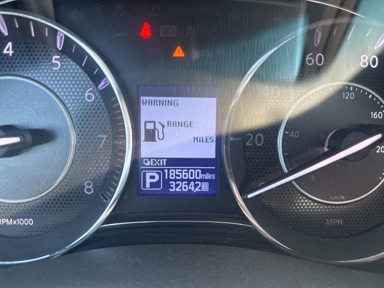 Used 2017 Nissan Armada Platinum w/ Interior Lighting Package AWD/4WD image 15