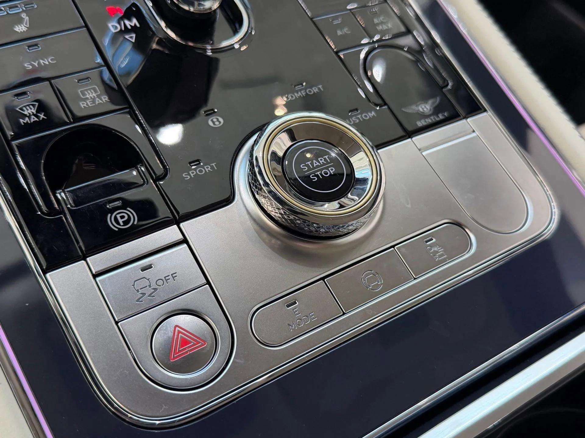 New 2026 Bentley Continental GT AWD/4WD image 32