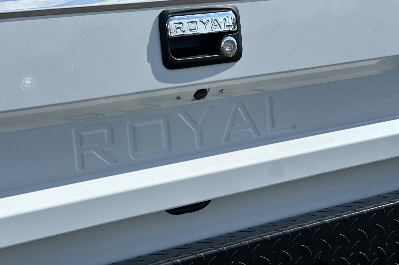 New 2025 Ford F350 XL w/ XL Chrome Package image 24