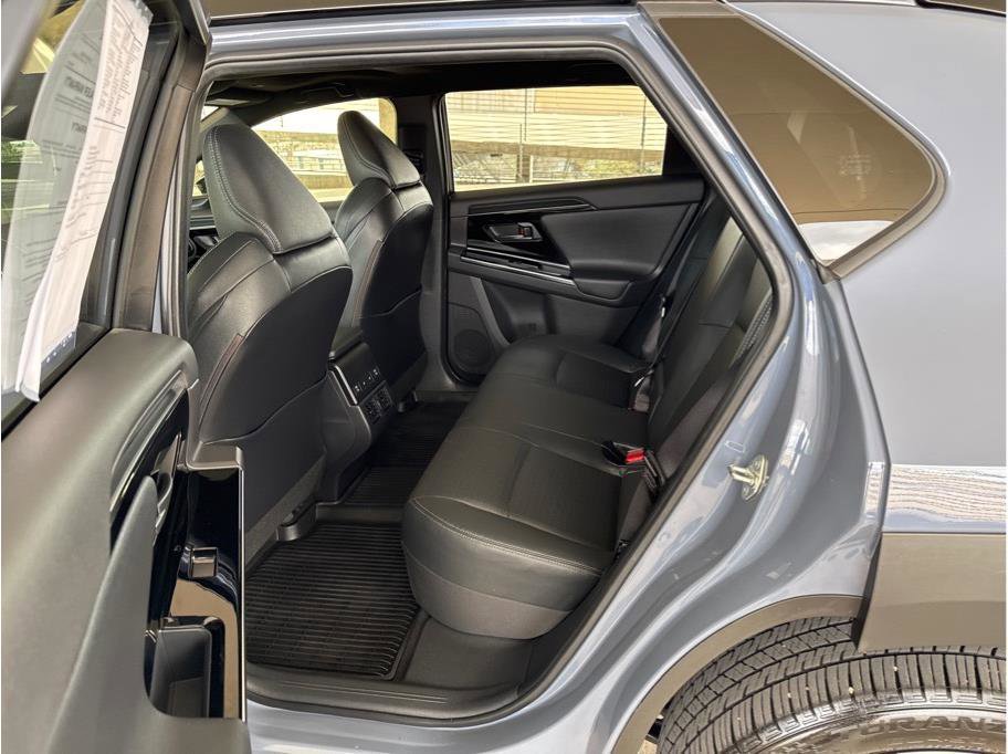 Used 2023 Subaru Solterra AWD image 11