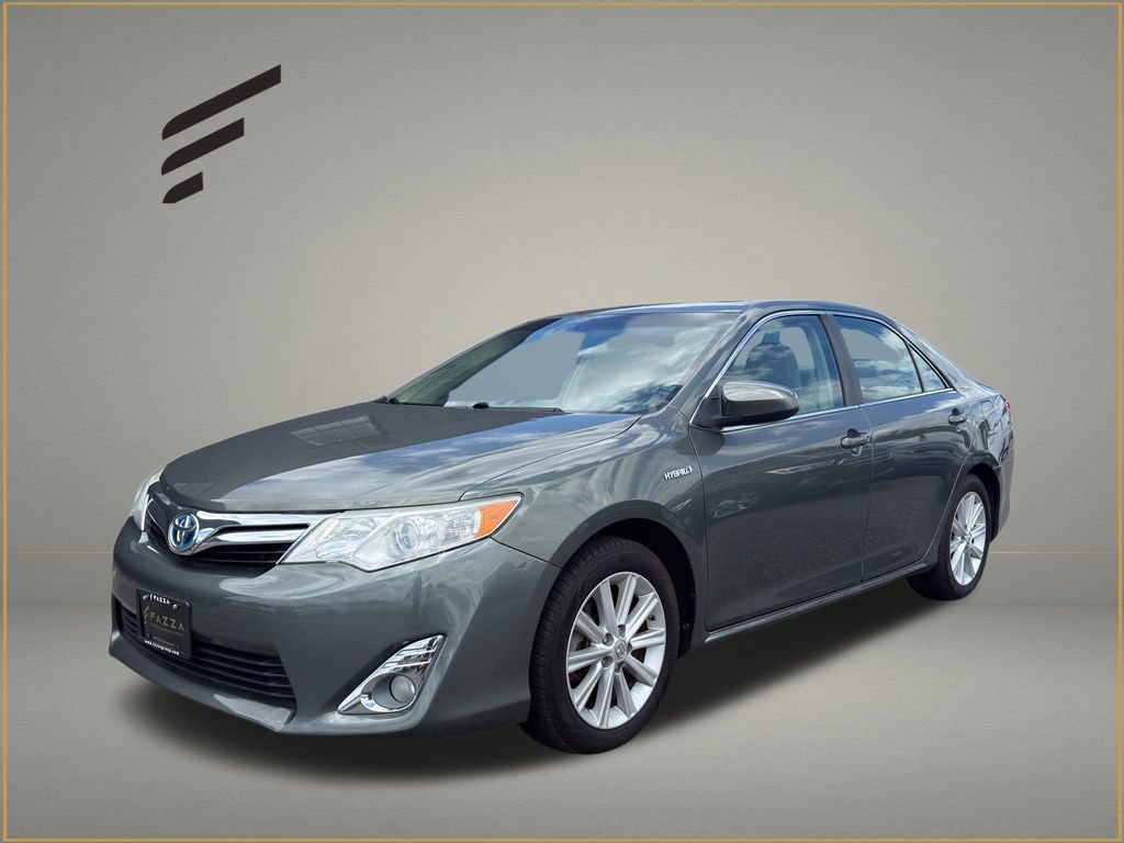 Used 2013 Toyota Camry XLE w/ Leather Pkg FWD image 1