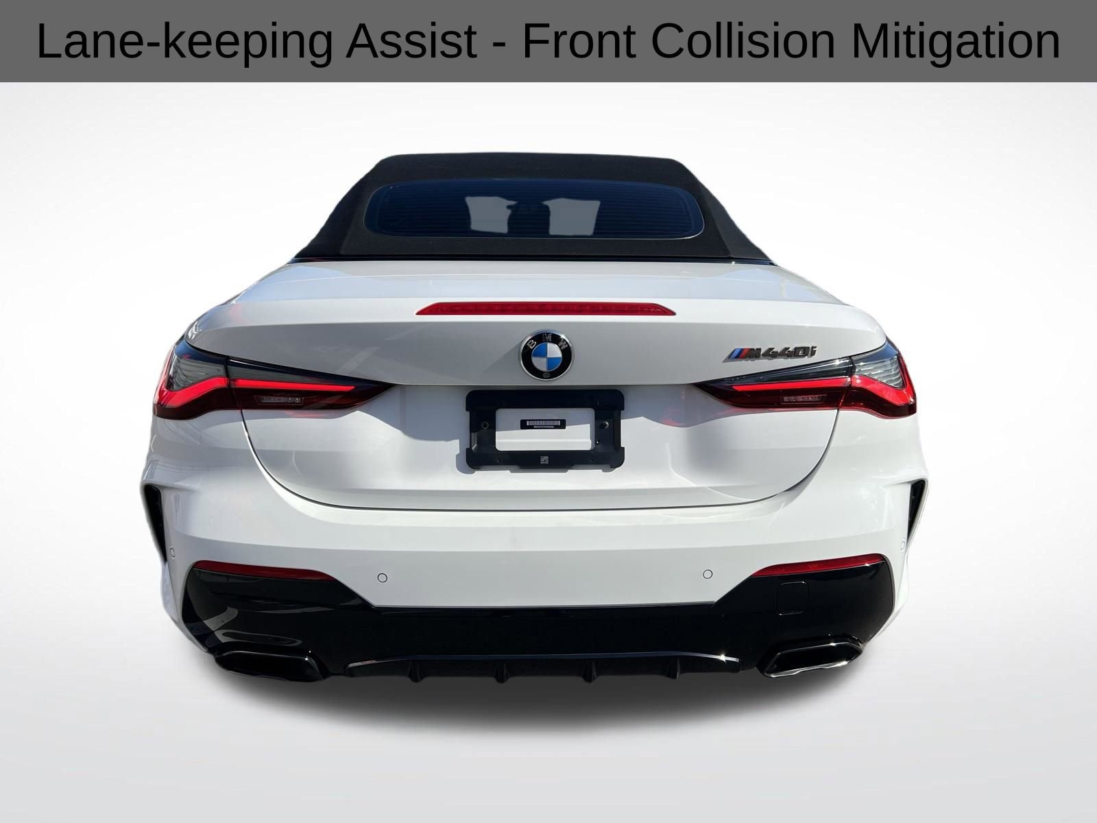 Used 2022 BMW M440i Convertible image 11