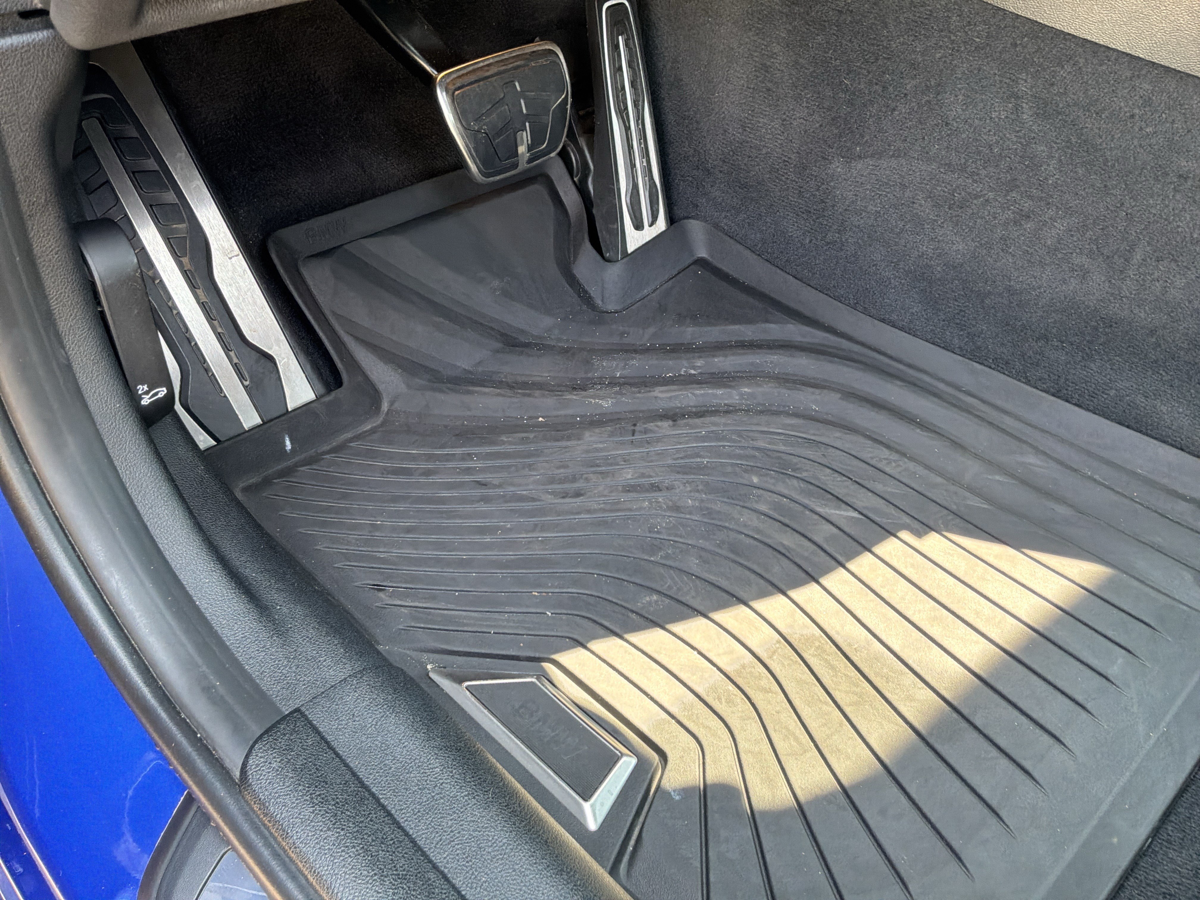 Used 2023 BMW M3 Competition AWD/4WD image 10