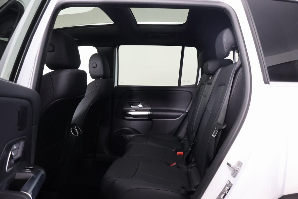 New 2026 Mercedes-Benz GLB 250 image 6