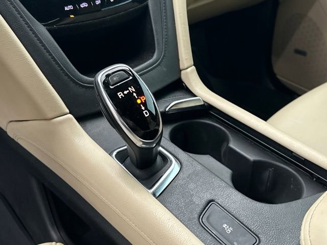 Used 2018 Cadillac XT5 FWD image 19