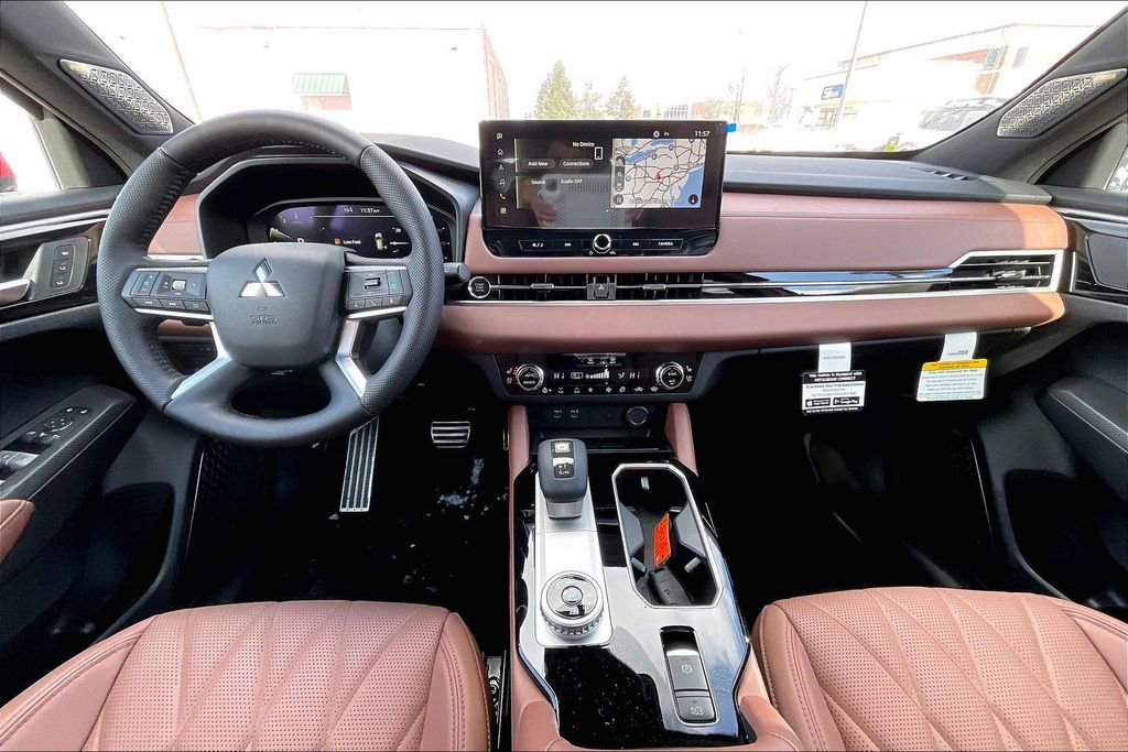New 2026 Mitsubishi Outlander SEL image 5
