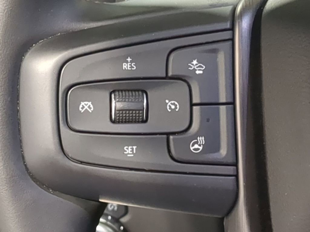 Used 2024 GMC Sierra 1500 AT4 w/ Technology Package AWD/4WD image 24