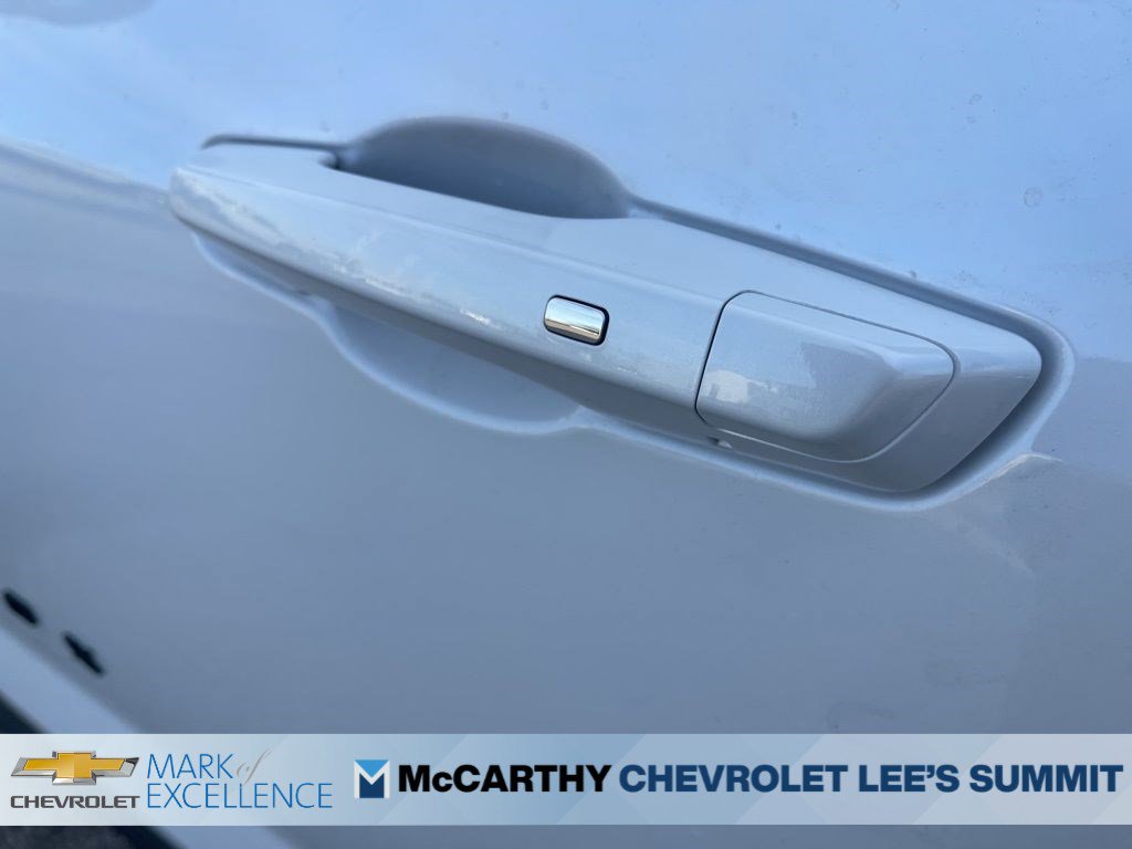 New 2026 Chevrolet Equinox ACTIV w/ Convenience Package III AWD/4WD image 10