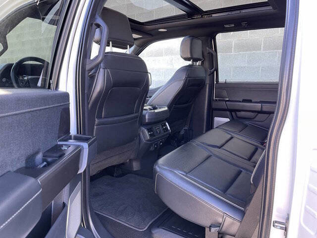 Used 2024 Ford F150 Lariat w/ Equipment Group 502A High AWD/4WD image 13