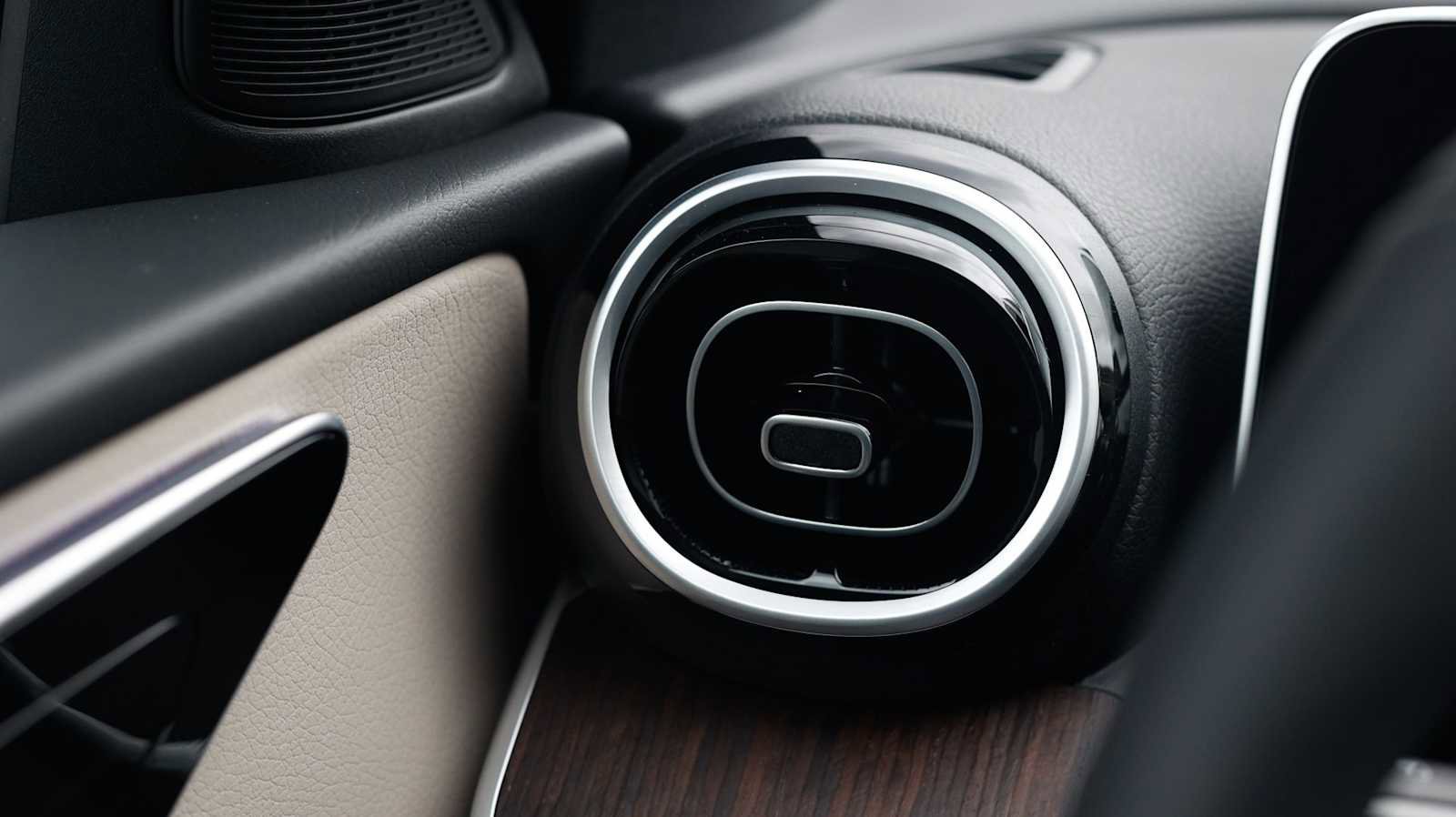 New 2026 Mercedes-Benz C 300 C 300 image 19