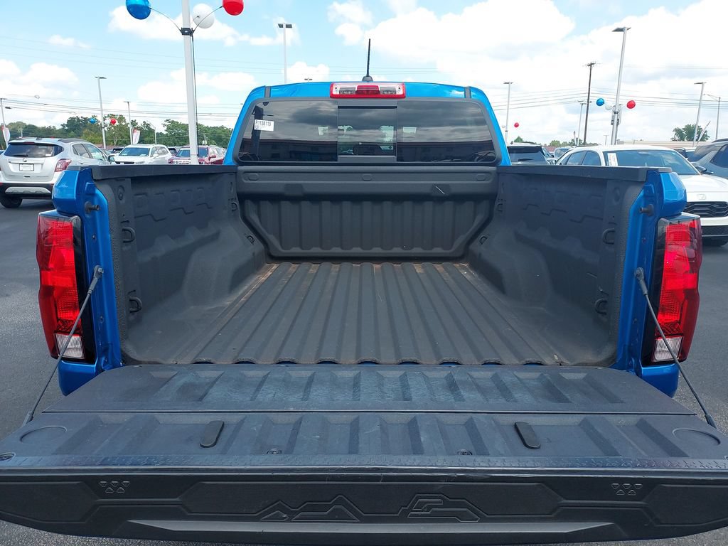 Used 2024 Chevrolet Colorado Trail Boss w/ Technology Package AWD/4WD image 9