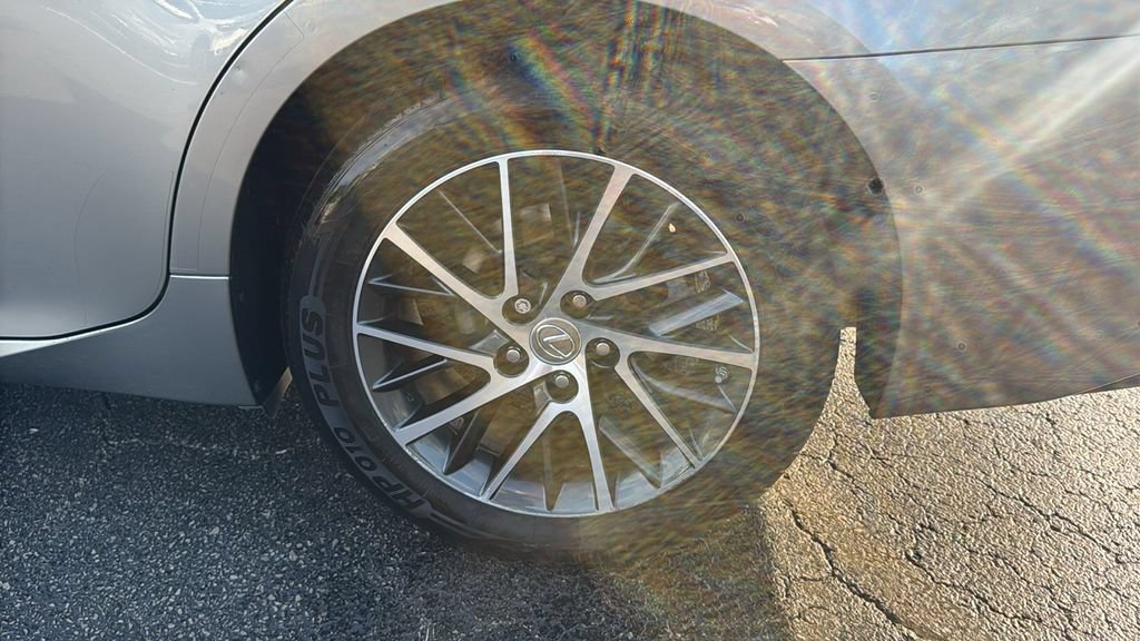 Used 2017 Lexus ES 350 w/ Luxury Package FWD image 10
