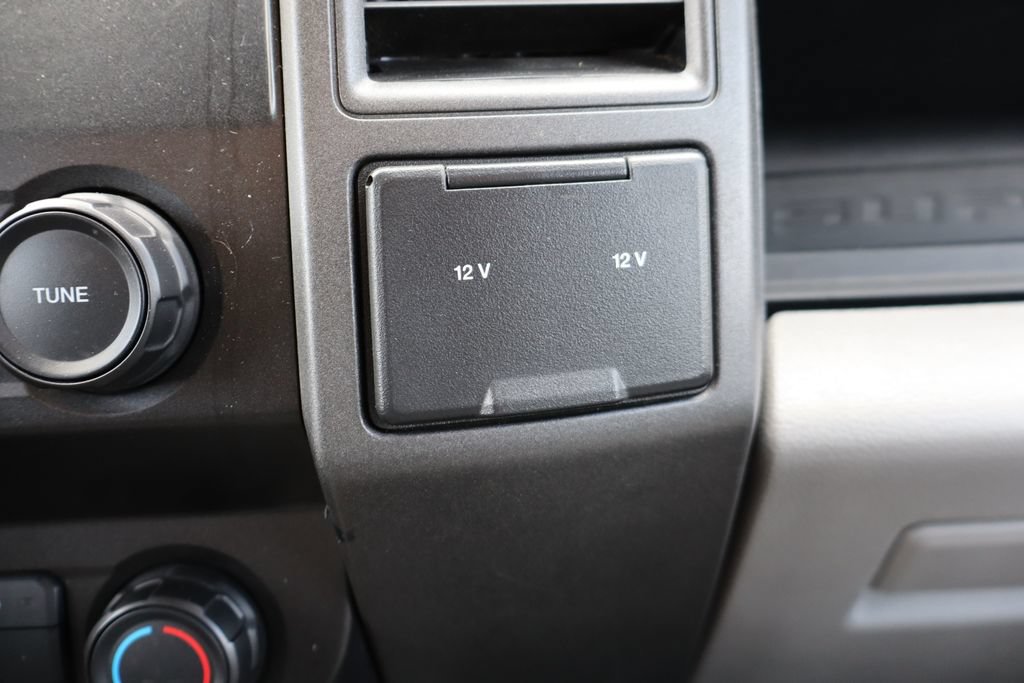 Used 2022 Ford F550 4x4 SuperCab Super Duty image 30