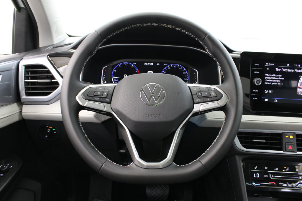New 2026 Volkswagen Taos SEL AWD/4WD image 23