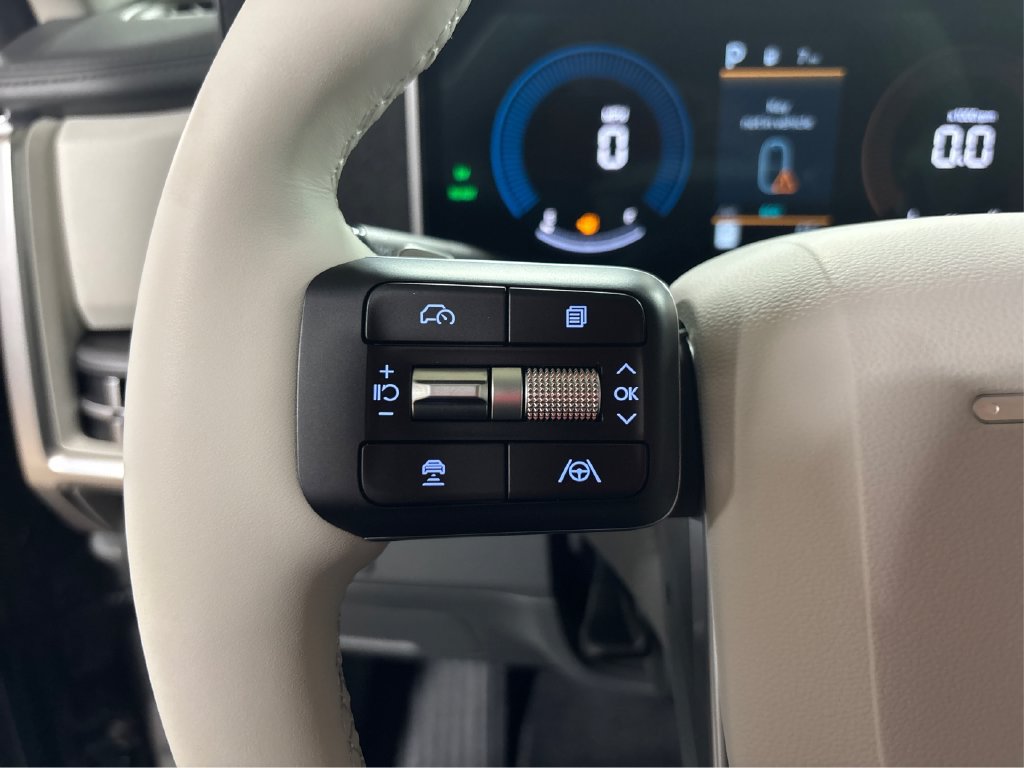 New 2026 Hyundai Santa Fe SE FWD image 13