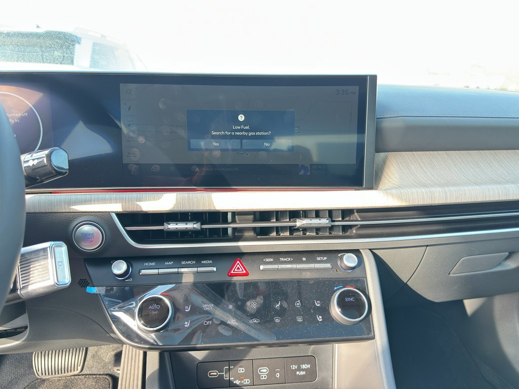 New 2025 Hyundai Sonata Limited FWD image 19