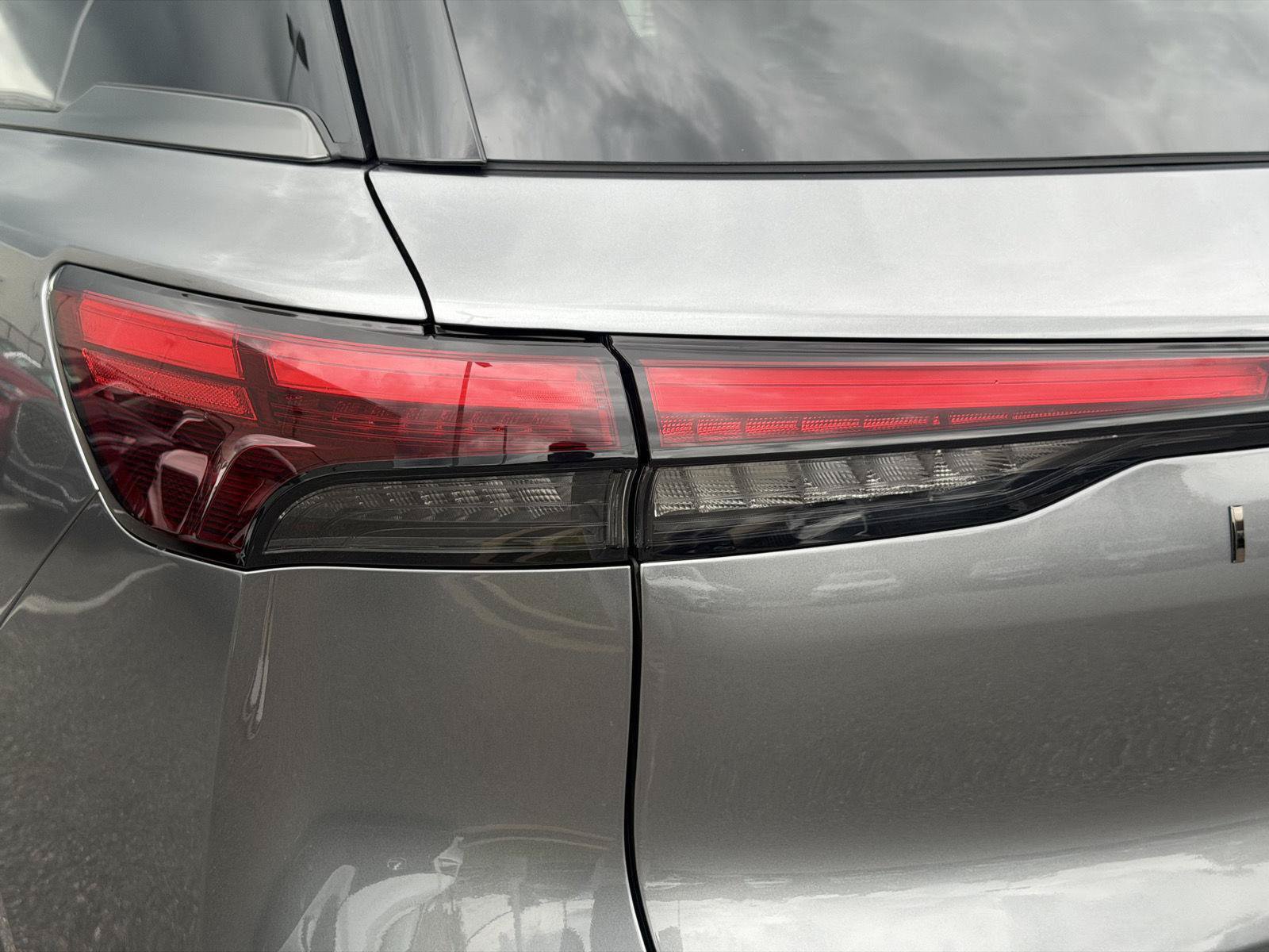 Used 2026 INFINITI QX60 Sport AWD/4WD image 11