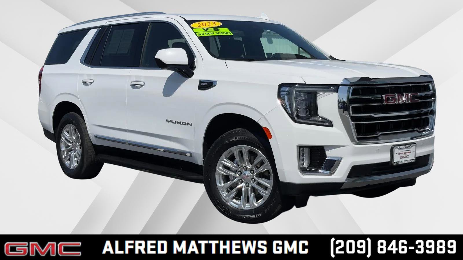 Used 2023 GMC Yukon SLT image 1