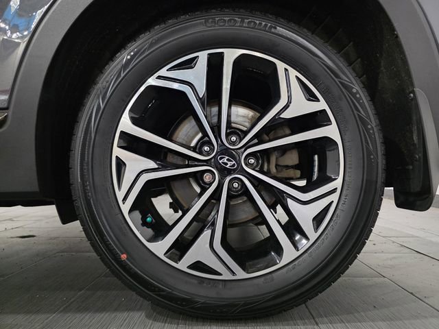 Used 2020 Hyundai Santa Fe Limited AWD/4WD image 23