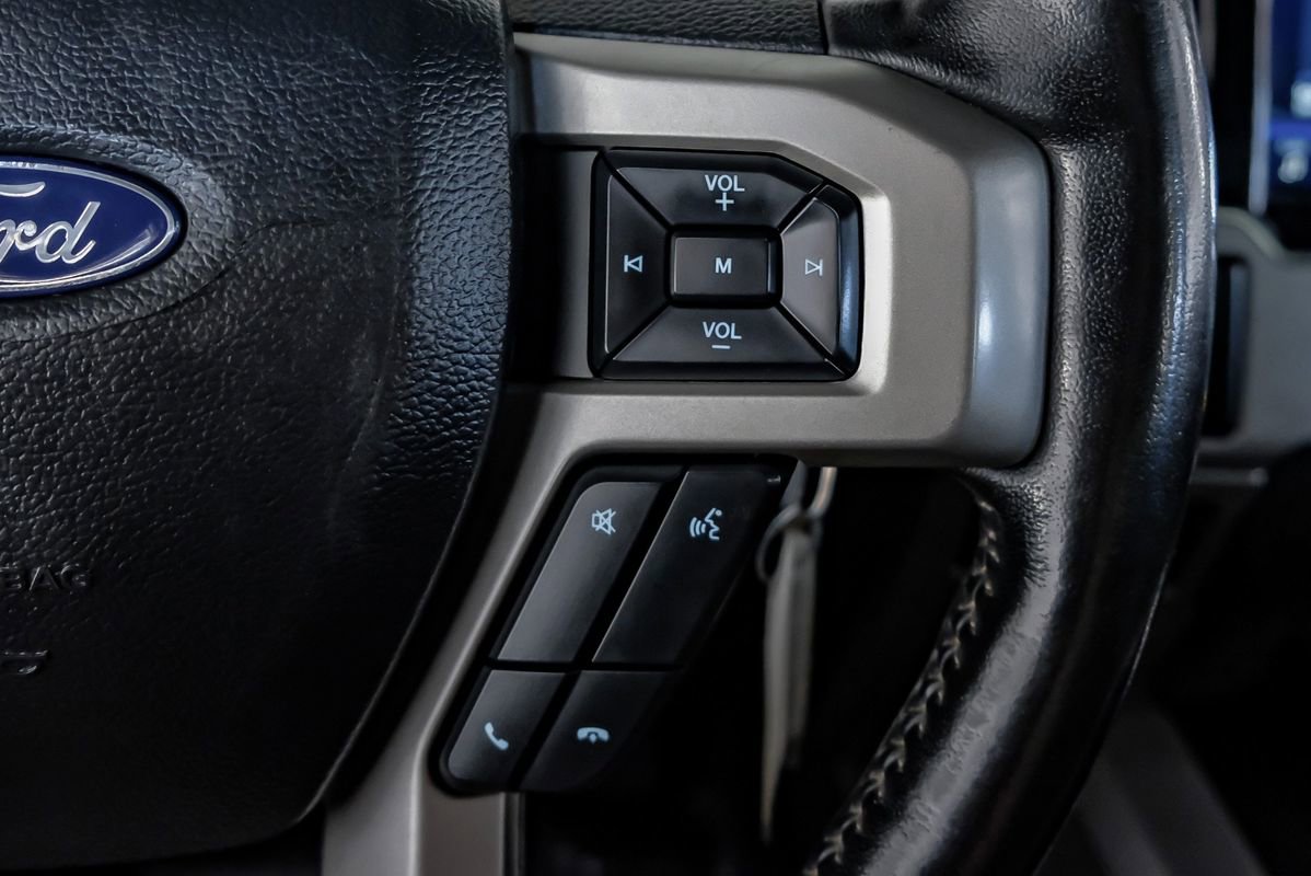 Used 2022 Ford F350 Lariat image 17