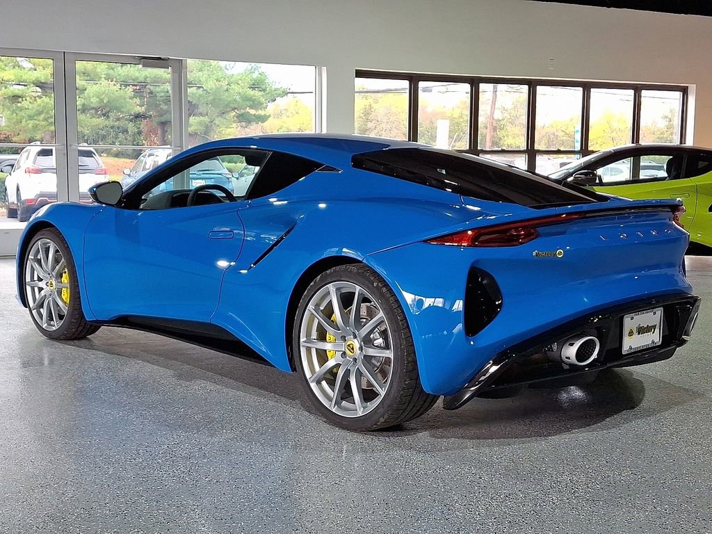 Used 2025 Lotus Emira video 3