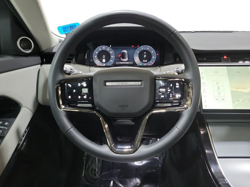 Used 2024 Land Rover Range Rover Evoque S AWD/4WD image 24