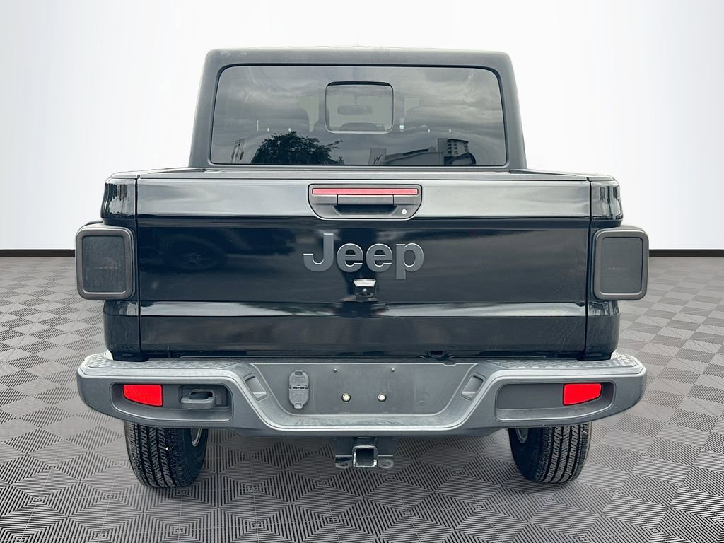 Used 2022 Jeep Gladiator Sport AWD/4WD image 7