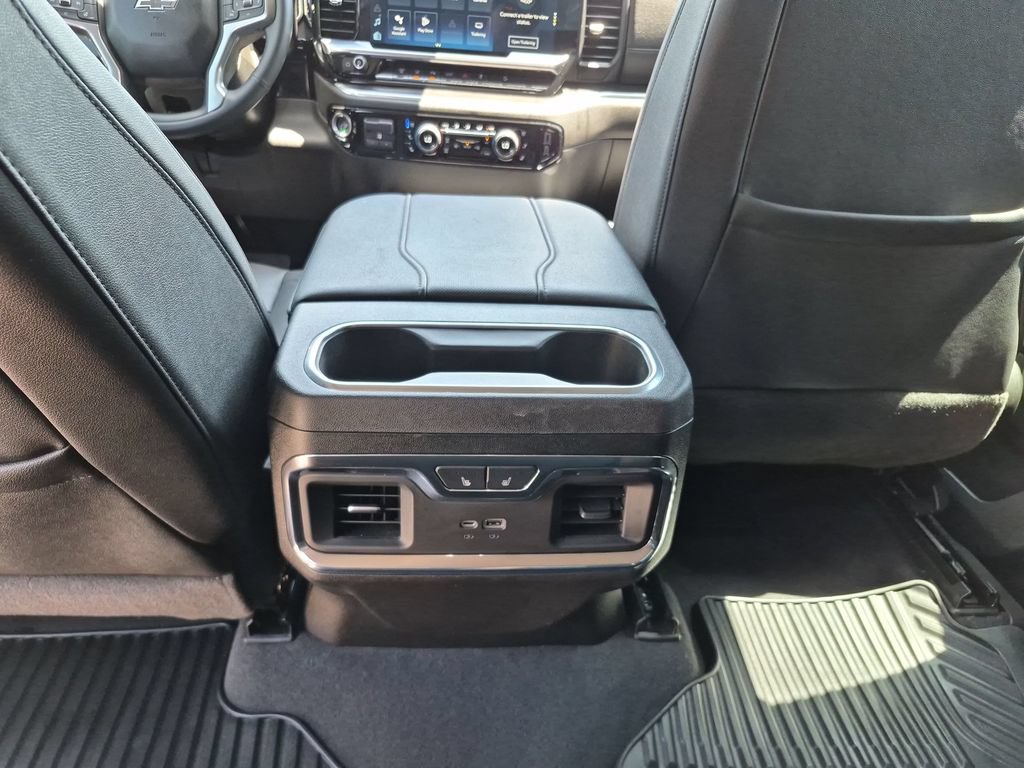 Used 2024 Chevrolet Silverado 2500 LTZ w/ LTZ Plus Package AWD/4WD image 35