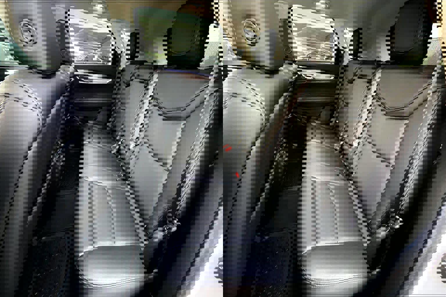 Used 2018 Cadillac XT5 Premium Luxury image 21