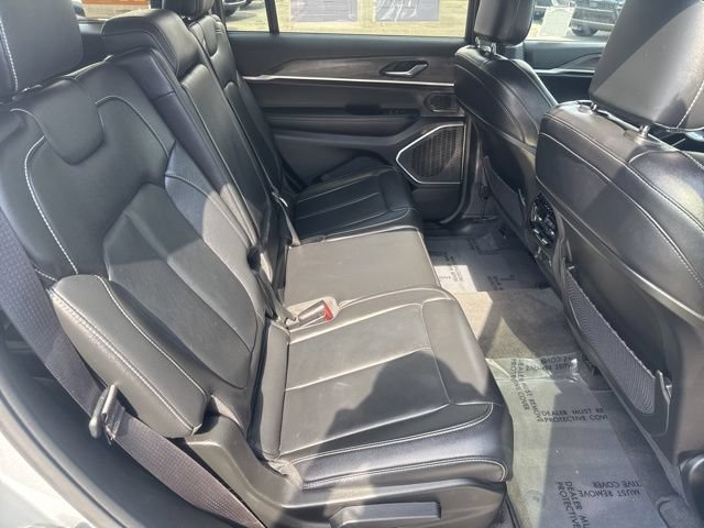 Certified 2022 Jeep Grand Cherokee L Limited AWD/4WD image 33